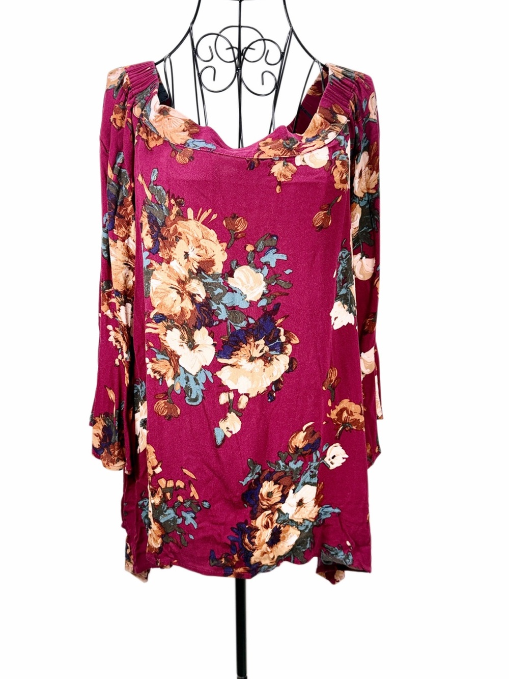 Altar'd State Floral Scoop Neck Tunic - Berry Floral